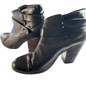 rag & bone “Harrow” ankle boot ~ black leather ~ US size 9.5